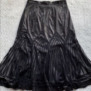 FRANK LYMAN DESIGN PANELED MAX SKIRT BLACK SZ: 10